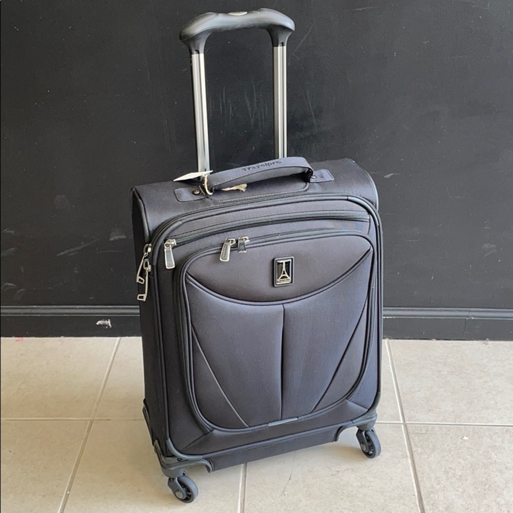 Meet your Posher, Luggage